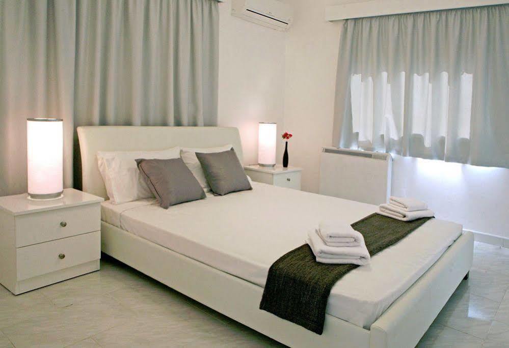 Corina Suites And Apartments Limasol Dış mekan fotoğraf