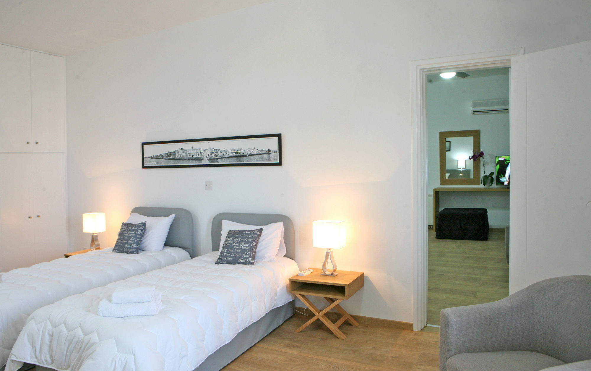 Corina Suites And Apartments Limasol Dış mekan fotoğraf